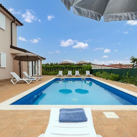 Villa Buroli With Pool, Sauna And Jacuzzi Extérieur photo